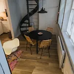 Hostnfly Apartments -